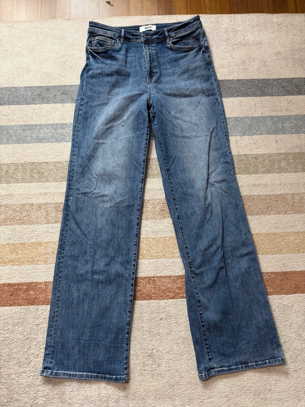 Madewell High-Rise Wide-Leg Jeans in Medium Blue